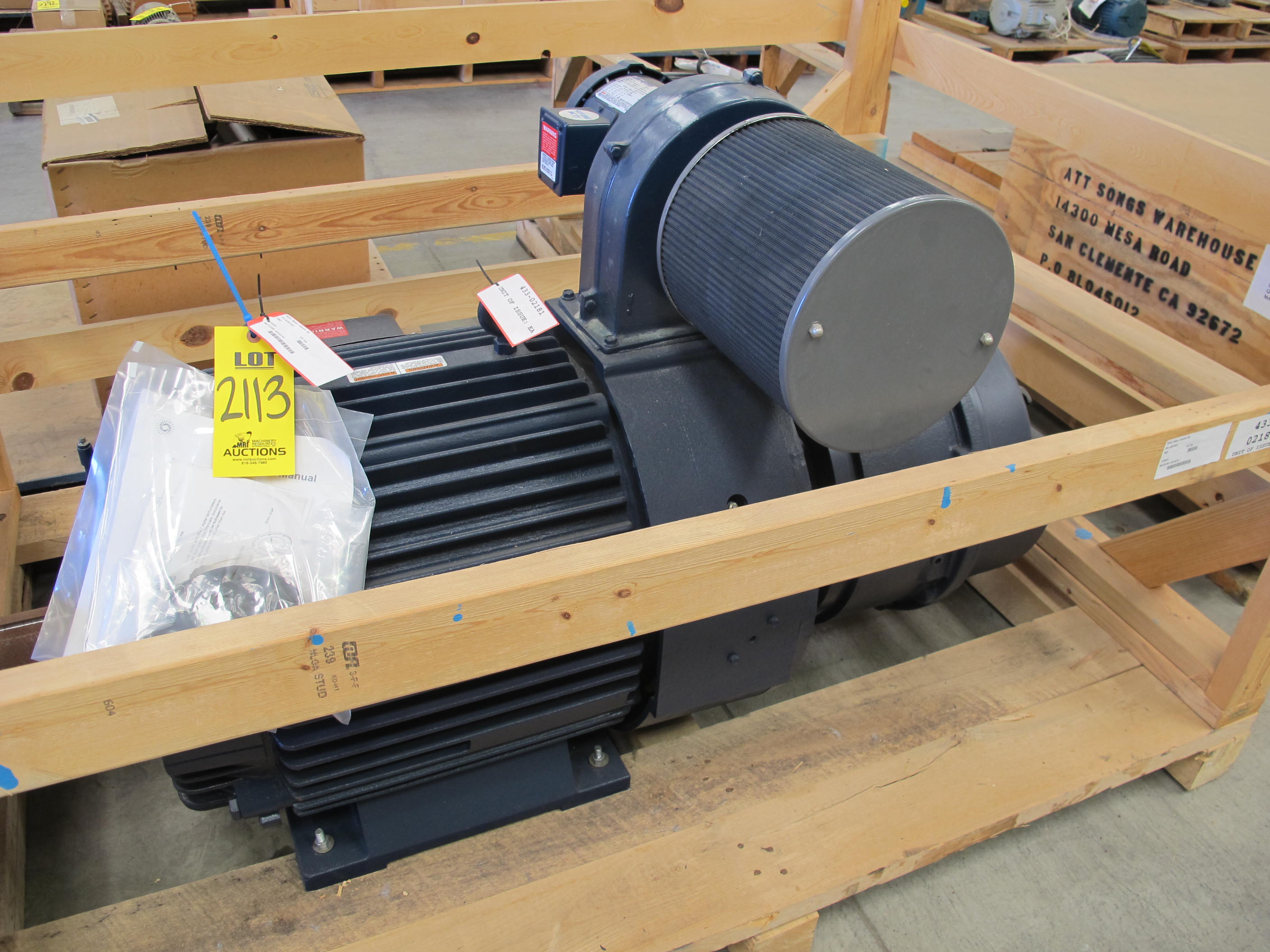 MOTOR, ELECTRIC TYPE, 60 HORSEPOWER, 460/3/60 ELEC RATING, 900 RPM, 405T FRAME, 80 AMPS, TEBC ENCLOSURE, INVERTER, PREMIUM SEVIRE DUTY, 1.0 SERVICE FACTOR. ACCESSORY HOIST, CLASS H INSUL, 435 AMPLR, RADIAL BLOWER, LAKESHORE SL56 ENCODER 1024PPR, 110V/126W HEATER. NEMA4 DISK BRAKE, 1400LB 86,000 SERIES460/1/60 W/HEATER, CLASS H. PART # 405THFS8108 (W-44) LOADING & HANDLING FEE $15-